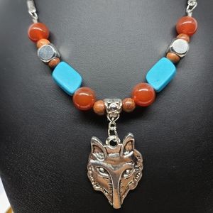 Wolf pendant necklace
